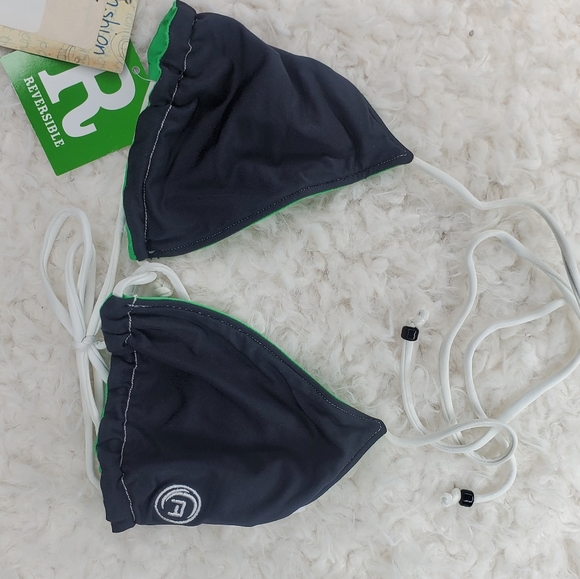 Bikini tops - Picture 2 of 4